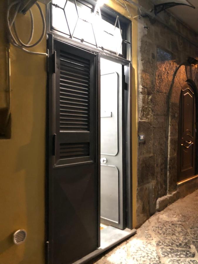 Brancaccio'S House Hotel Napoli Bagian luar foto